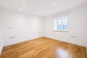 Bedroom- click for photo gallery